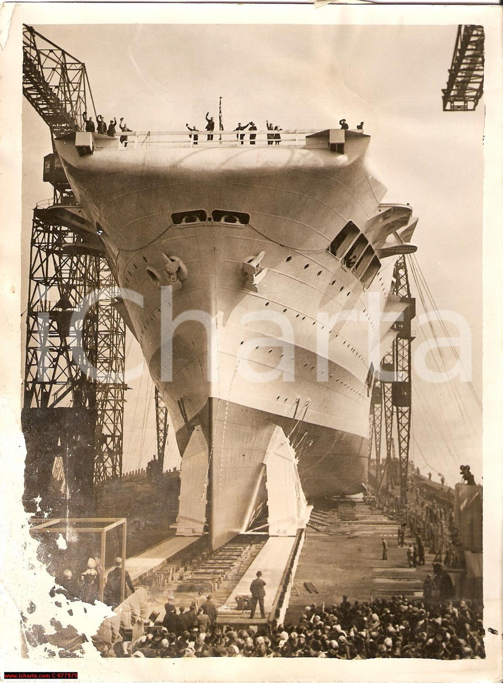 Fotografia d epoca originale 1937 Birkenhead, aircraft carrier Ark Royal, launching 1