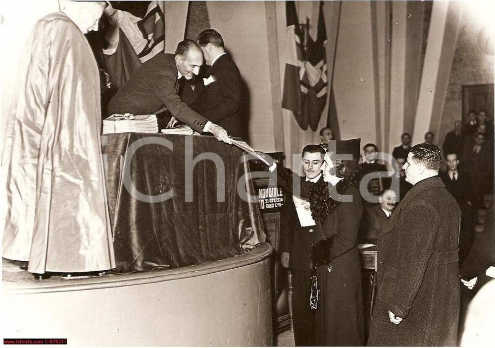 Fotografia d epoca originale 1938 Milano Giornata del Risparmio G G Gallarati Scotti 1