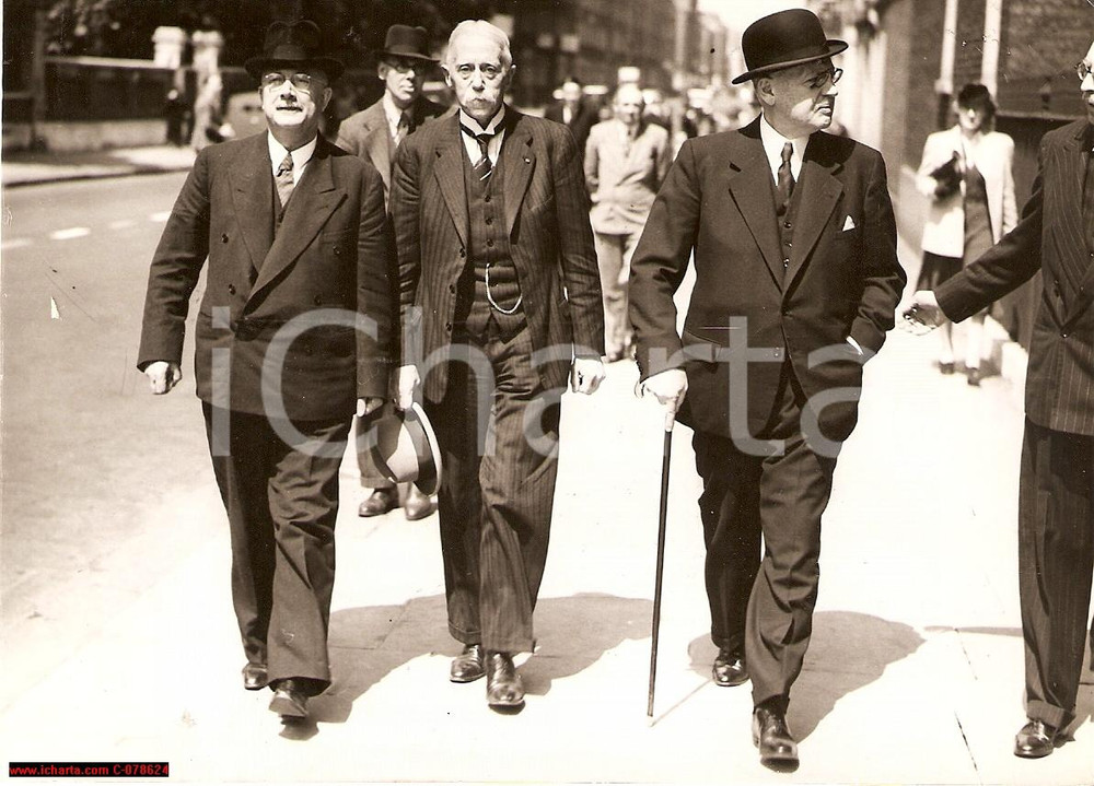 Fotografia d epoca originale 1940 London Jonkheer de Geer Netherlands Nazi Invasion 1