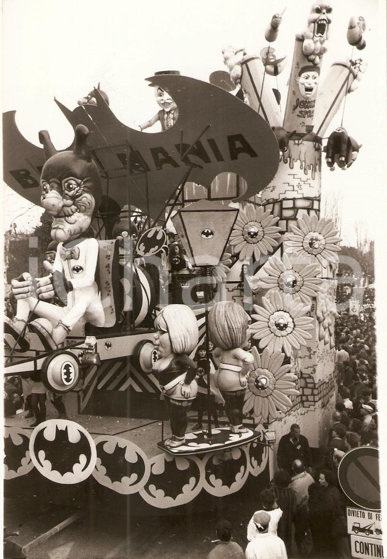 Fotografia d epoca originale 1989 FANO PU Carnevale BATMANIA Carro allegorico BATMAN JOKER Fotografia 1