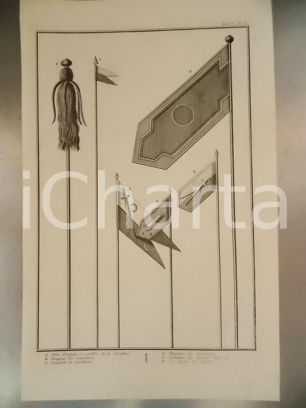 Stampa, bozzetto originale 1737 Augustin CALMET Petite enseigne ou guidon de la Cavalerie Stampa 27x40 cm 1