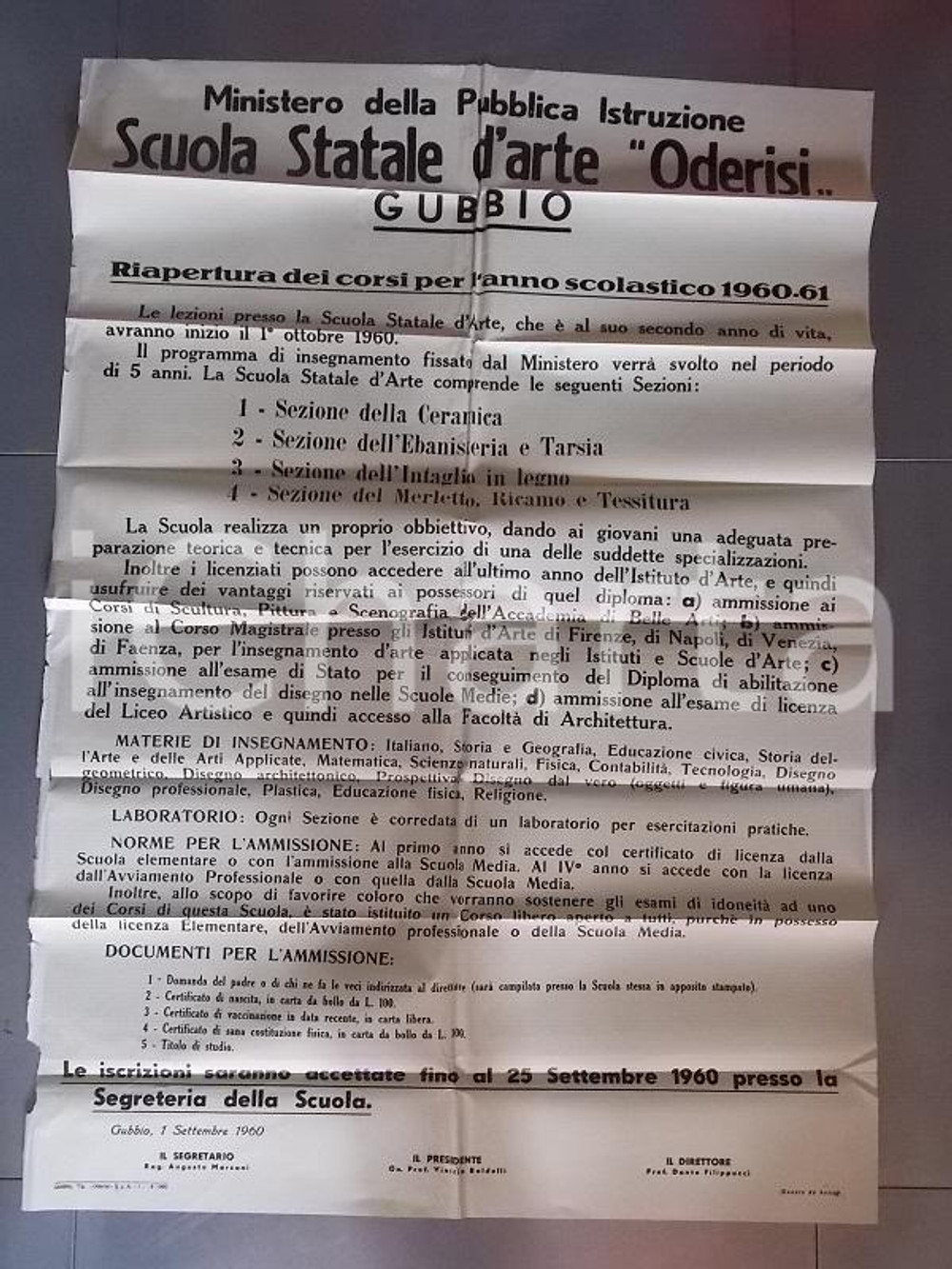 Documento originale, autentico 1960 GUBBIO PG Scuola Statale d Arte ODERISI Riapertura corsi Manifesto 1