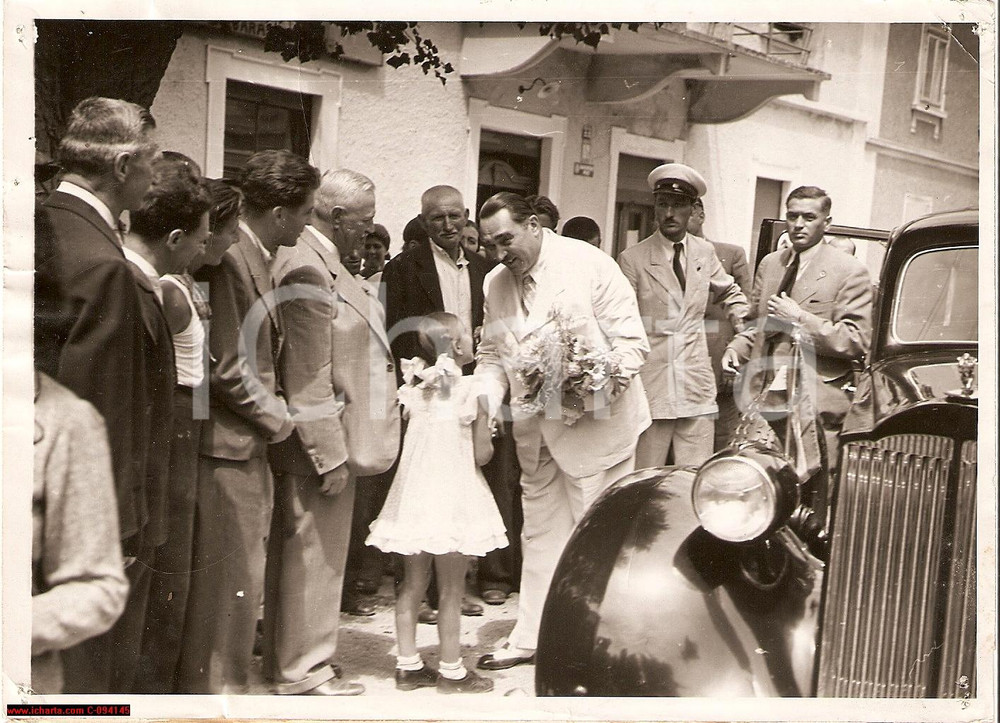 Fotografia d epoca originale 1938 Bakarac Jugoslavia Milan Stojadinović tra la gente Foto 1