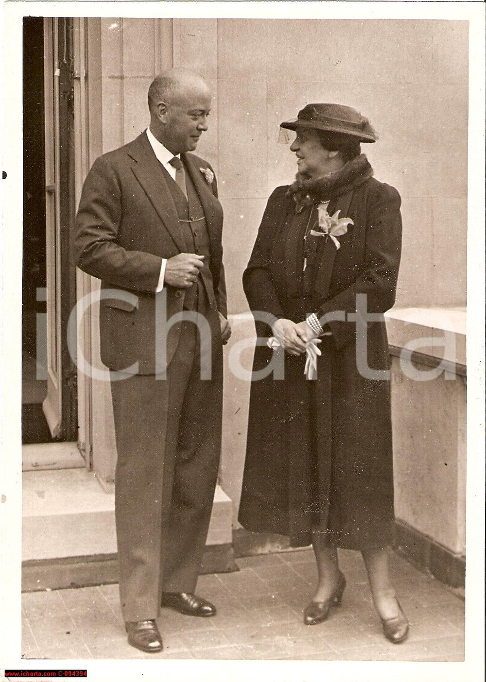 Fotografia d epoca originale 1938 Paris Frances Perkins & Ambassador William Bullitt 1