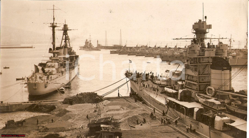 Fotografia d epoca originale 1935 NAPOLI Arrivo delle corazzate Francesi della Marine Nationale Fotografia 1