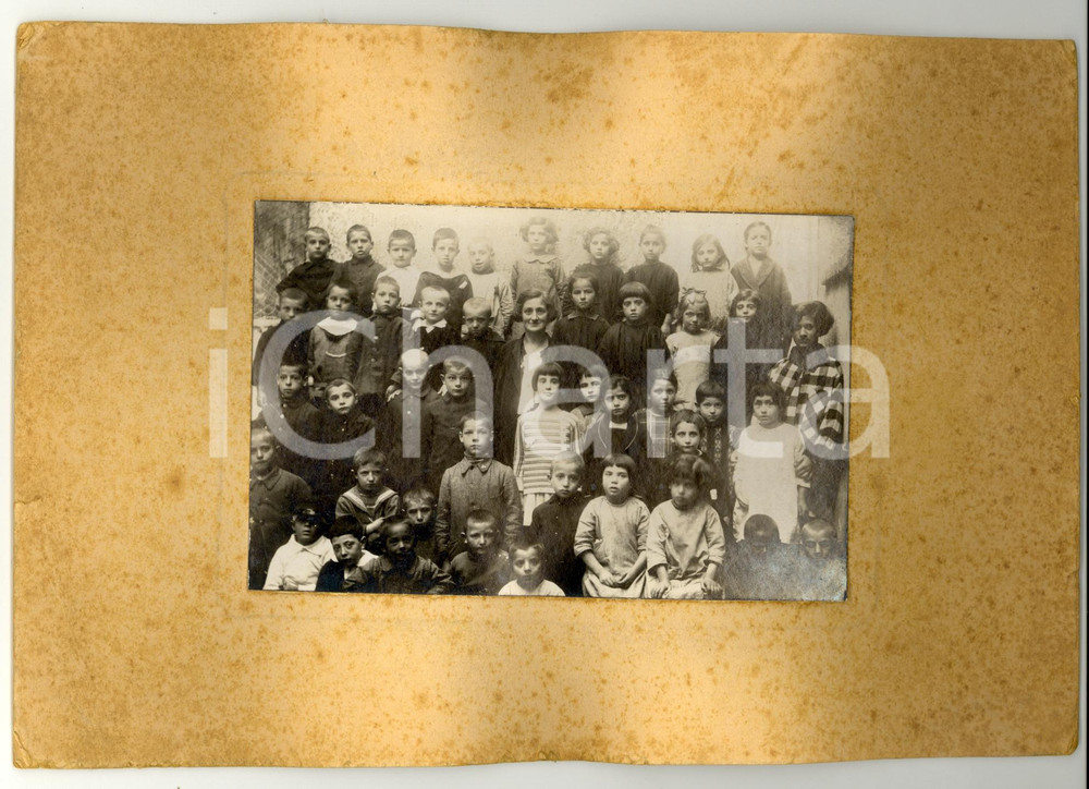 Fotografia d epoca originale 1923 MALNATE VA Foto di gruppo Scuola Elementare RARA 1