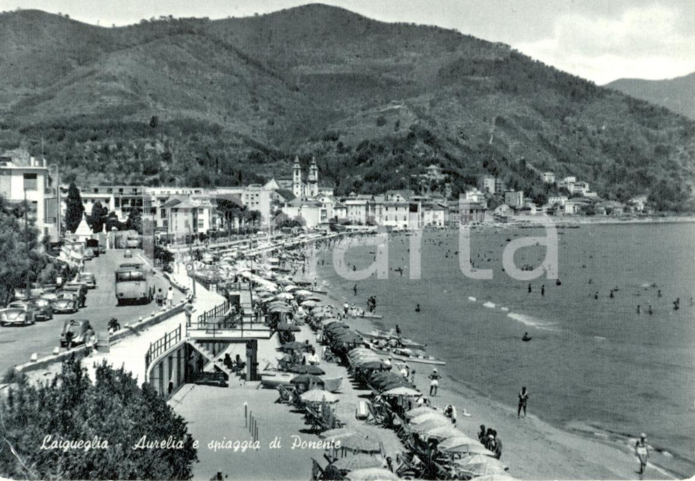 Cartolina originale da collezione 1955 ca LAIGUEGLIA SV Spiaggia MAGGIOLONE TOPOLINO CORRIERA Cartolina animata 1