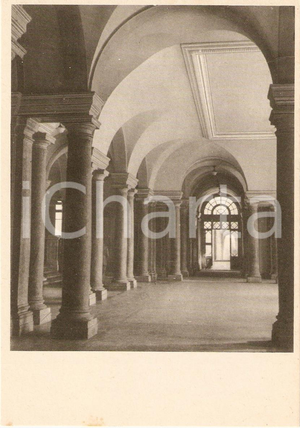 Cartolina originale da collezione 1945 ca POLITECNICO DI MILANO Via Leonardo da Vinci Atrio Cartolina FG NV 1