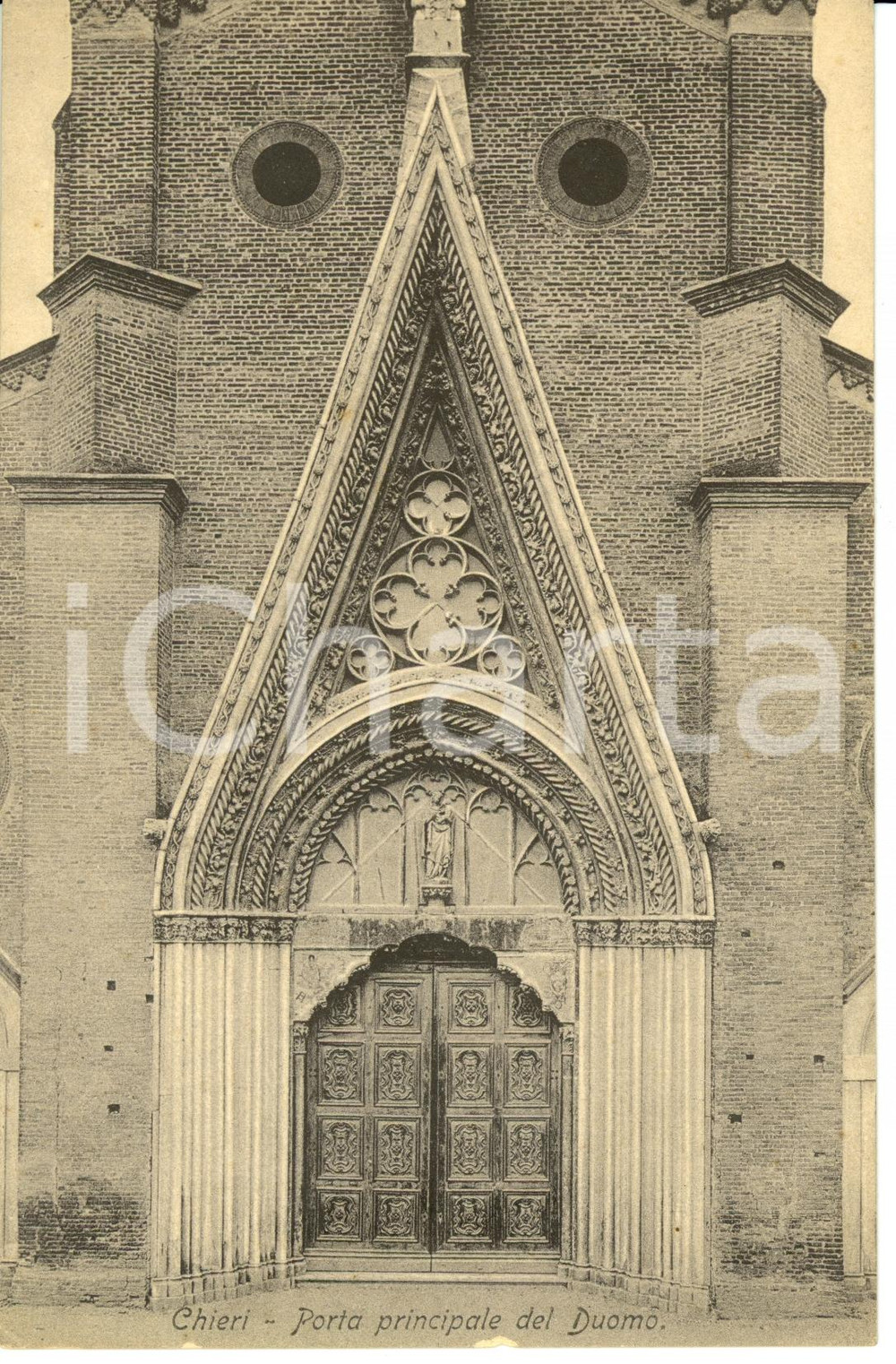 Cartolina originale da collezione 1920 ca CHIERI TO Veduta della porta principale del DUOMO Cartolina FP NV 1