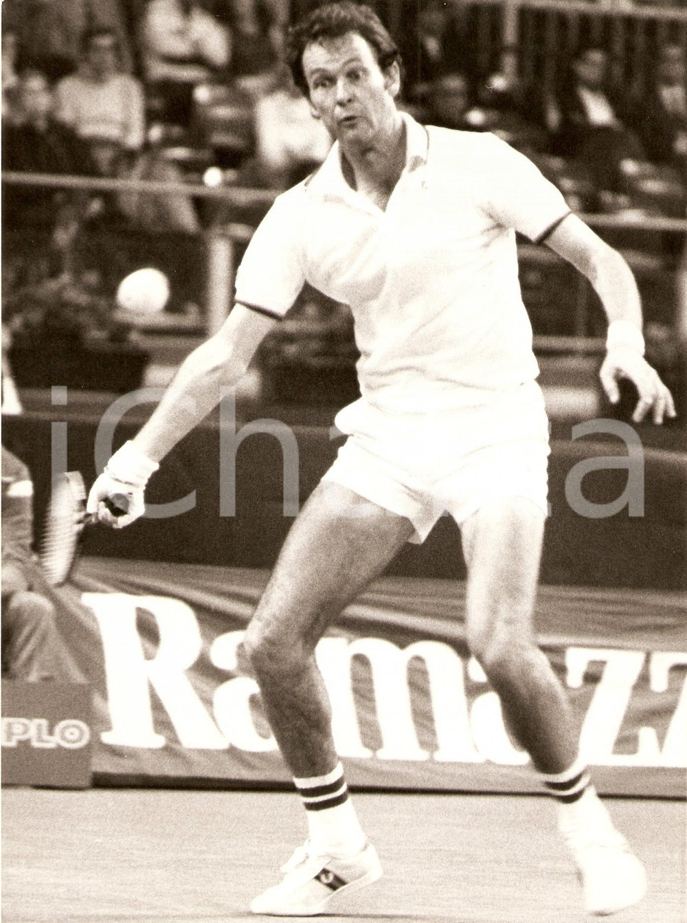 Fotografia d epoca originale 1980 MILANO Tennis RAMAZZOTTI CUP Cliff DRYSDALE durante un match Fotografia 1