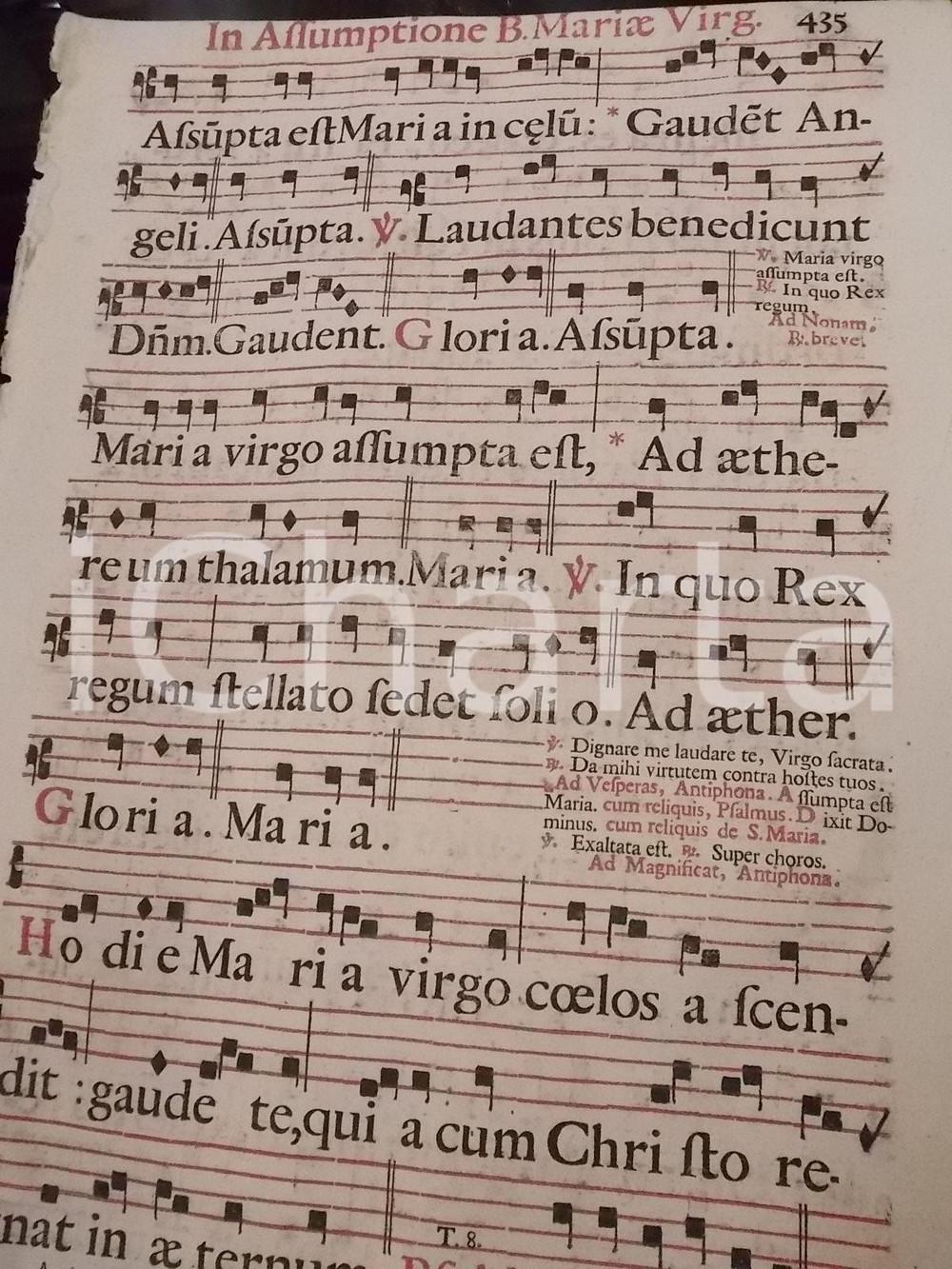 Libro, pubblicazione d epoca 1700 ca ANTIFONARIO ROMANO Pagina canti in rosso nero ASSUNZIONE di Maria 1