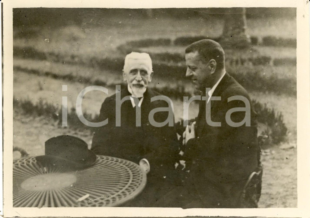 Fotografia d epoca originale 1935 ca VIENNA A Ritratto di Alfonso Carlo BORBONE AUSTRIA ESTE e amico Foto 1