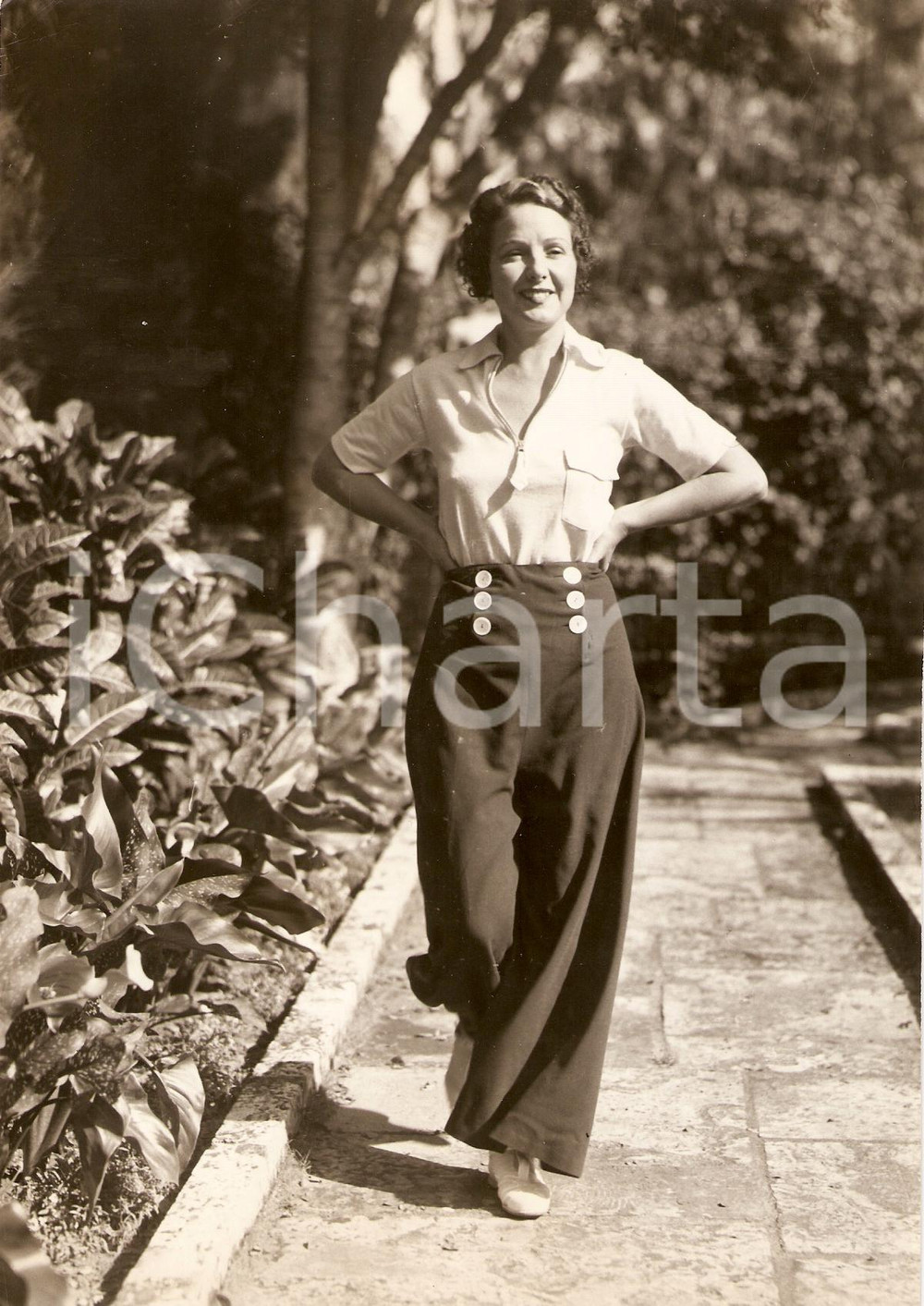 Fotografia d epoca originale 1930 ca PALM BEACH Norma TALMADGE wear beach pajamas on BREAKERS beach Photo 1