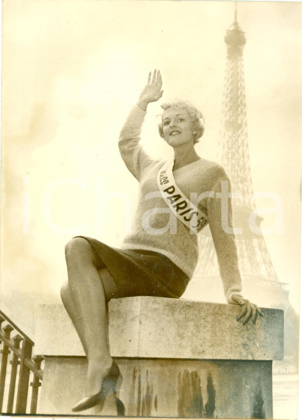 Fotografia d epoca originale 1958 Miss PARIS Eliane THIELLAND pronta per MISS FRANCE Fotografia 1