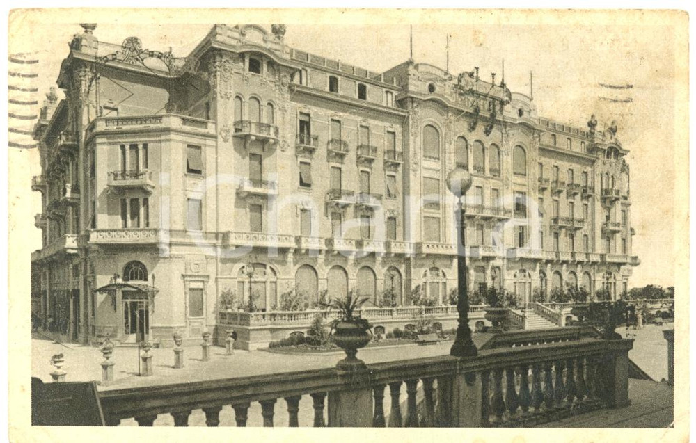 Cartolina originale da collezione 1933 RIMINI Veduta del GRAND HOTEL Cartolina postale FP VG 1