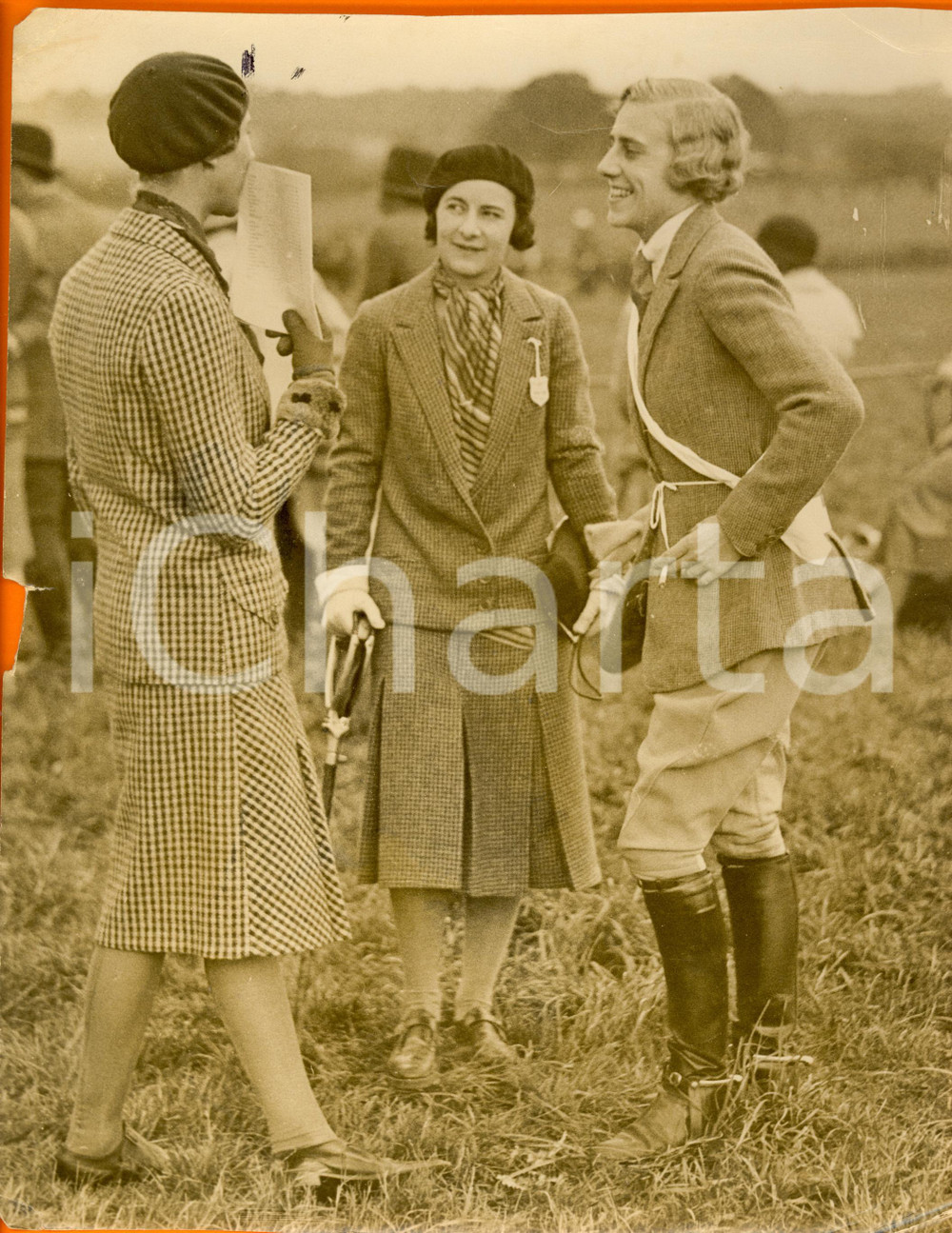 Fotografia d epoca originale 1930 ca UK Daisy Yoskyl Consuelo PEARSON Lord COWDRAYS s daughter Photograph 1