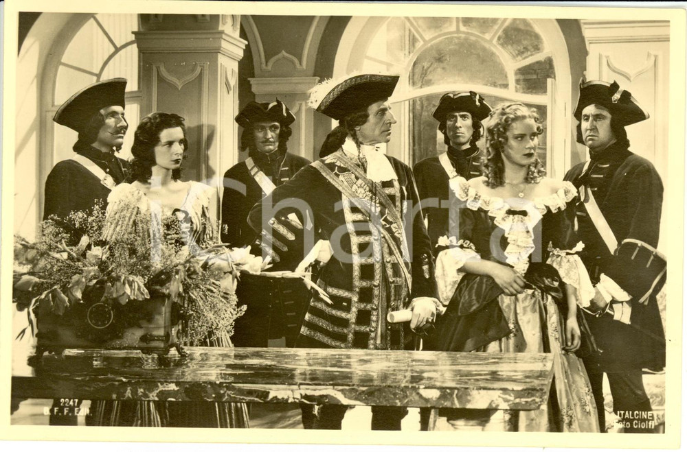 Cartolina originale da collezione 1940 CINEMA La prima donna che passa  una scena ITALCINE Cartolina FP NV 1