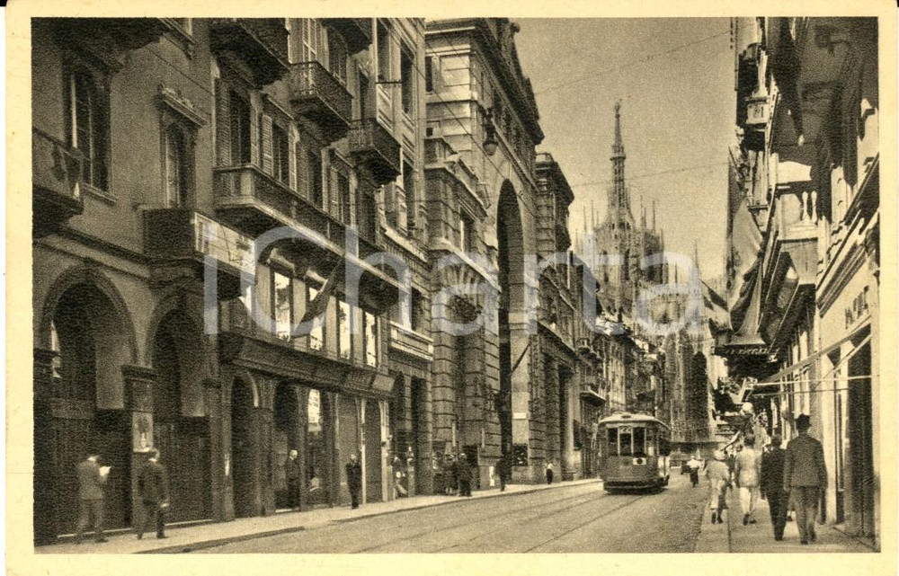 Cartolina originale da collezione 1915 ca MILANO Corso Vittorio Emanuele II Cartolina ANIMATA tram FP NV 1