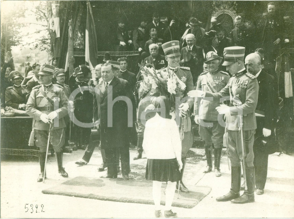 Documento originale, autentico 1930 TORINO RIVA DESTRA Umberto II e Piccola Italiana con ufficiali ALPINI Foto 1