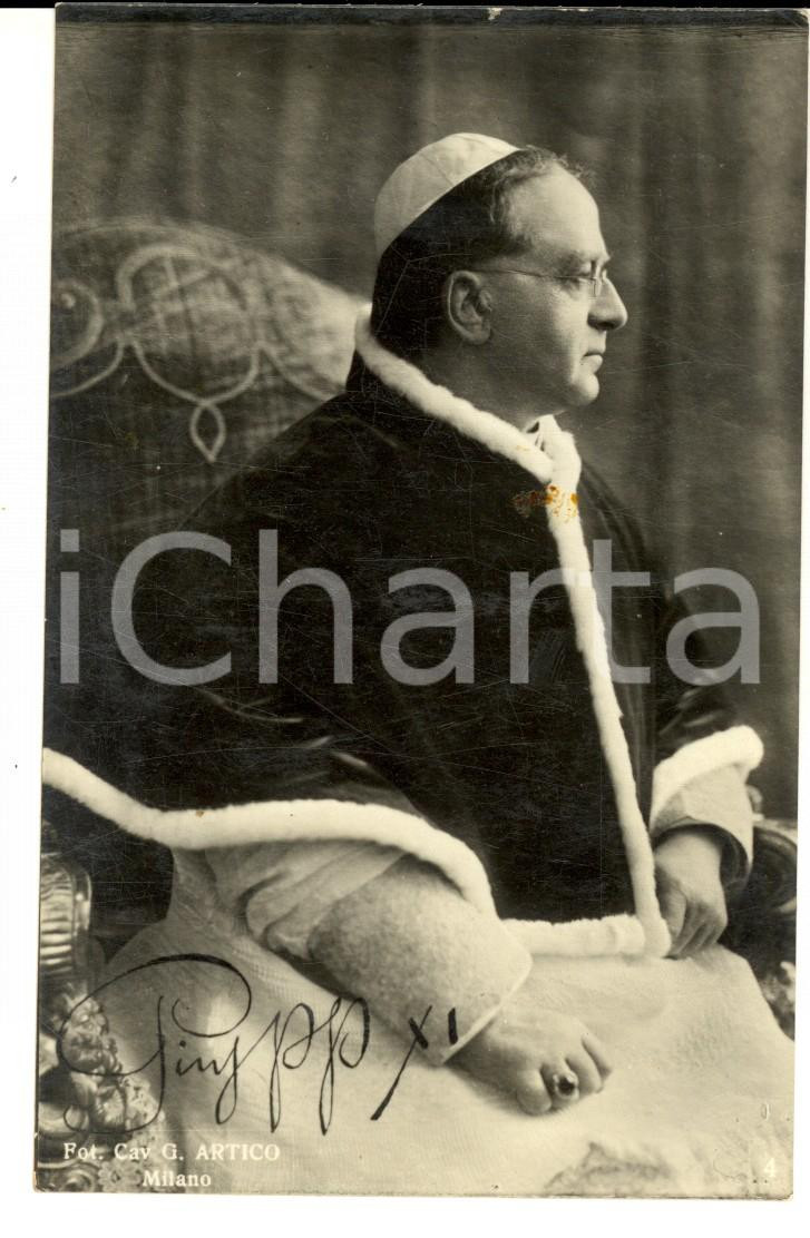 Fotografia d epoca originale 1930 ca Cartolina con ritratto di PAPA PIO XI in trono FP NV 1