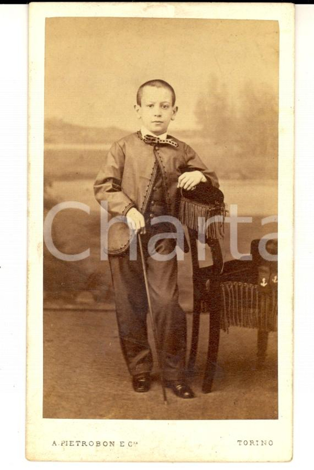 Fotografia d epoca originale 1870 ca TORINO Ritratto di bambino con il bastone Foto Alberto PIETROBON 1