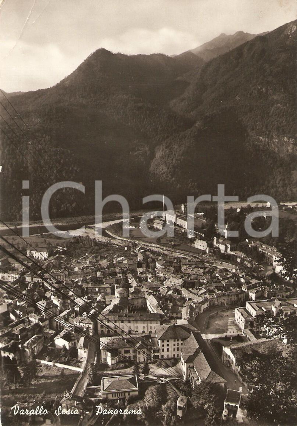 Cartolina originale da collezione 1955 VARALLO SESIA VC Veduta aerea della cittÃ  Cartolina FG VG 1