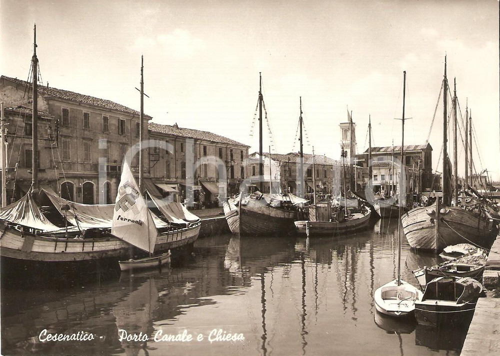 Cartolina originale da collezione 1951 CESENATICO FC Porto Canale e Barca con vela FERRANIA Cartolina FG NV 1