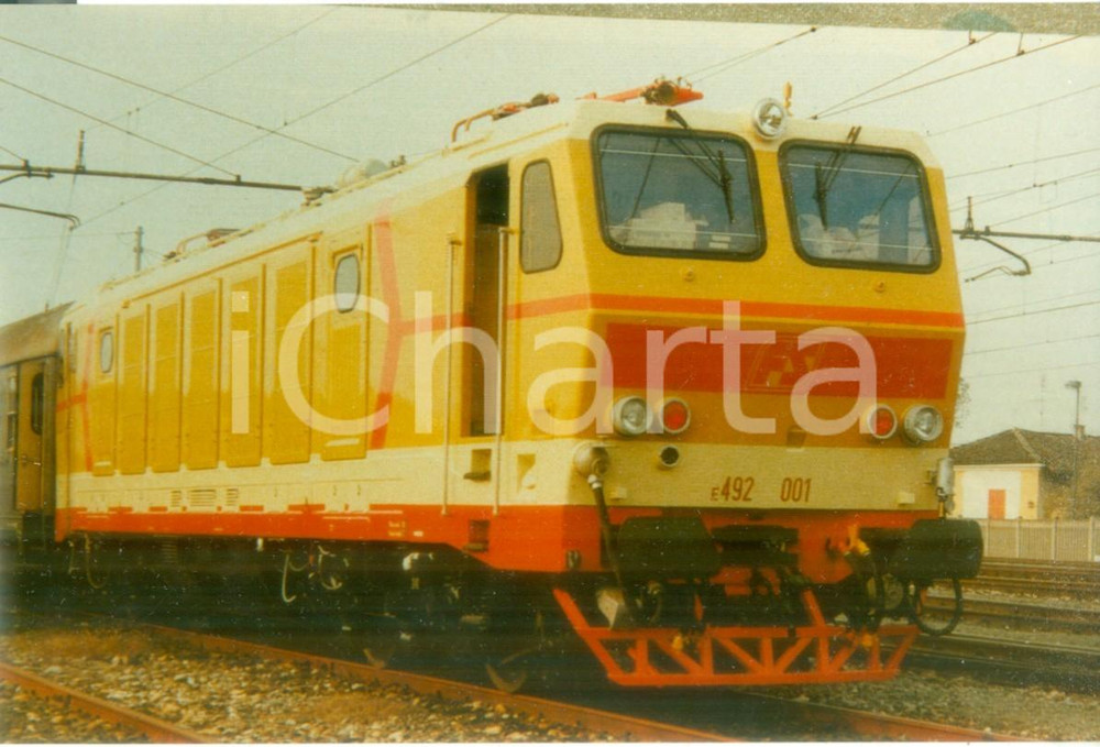 Fotografia d epoca originale 1975 ca FERROVIE DELLO STATO Locomotive E 492 001 Fotografia 1