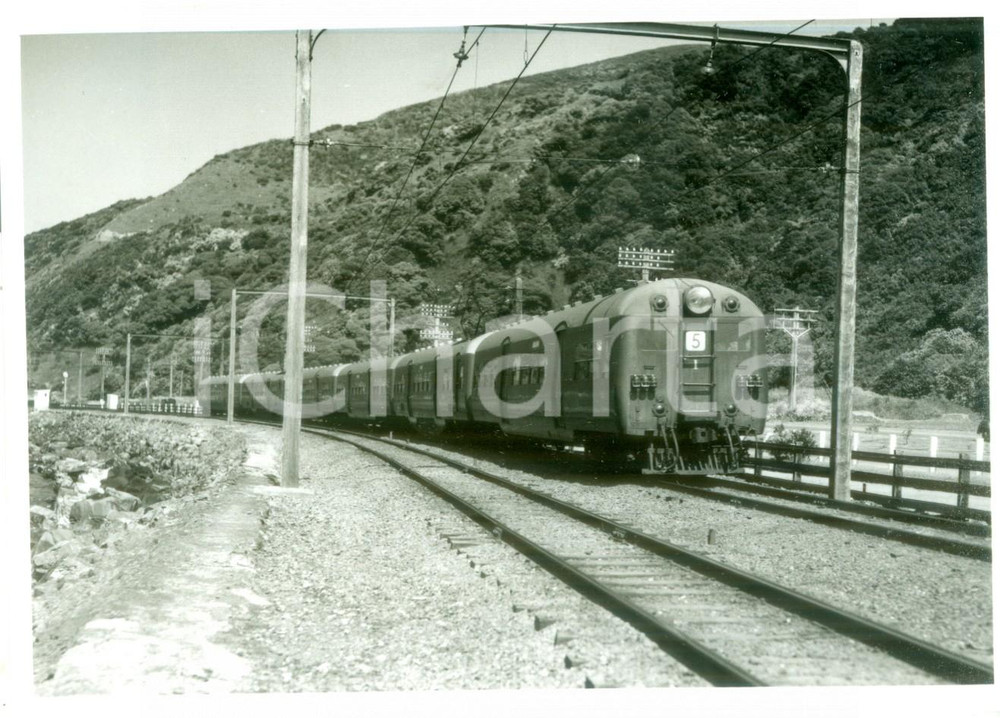 Fotografia d epoca originale 1953 ROCKY POINT New Zealand Railways Treno suburbano WELLINGTON  TAITA 1