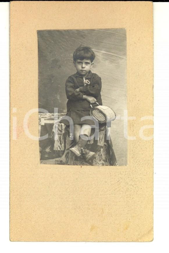 Fotografia d epoca originale 1920 ca NANTES Bambina con la borsetta di paglia Fotografia R. GALLOT CDV 1
