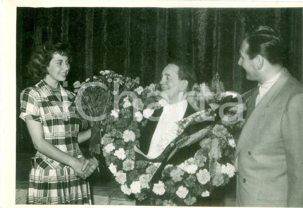 Fotografia d epoca originale 1951 AMSTERDAM OLANDA L attore Piet KOHLER festeggia i sessant anni Fotografia 1