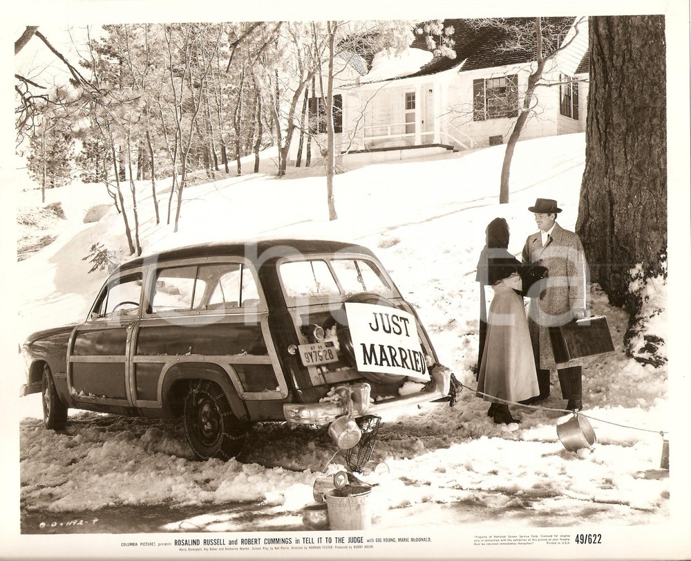 Fotografia d epoca originale 1949 TELL IT TO THE JUDGE Rosalind RUSSELL Gig YOUNG Just married sign Foto 1
