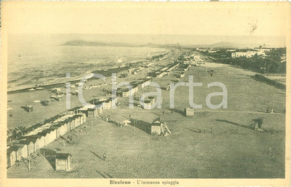 Cartolina originale da collezione 1943 RICCIONE RN veduta dell immensa spiaggia Cartolina FP VG 1