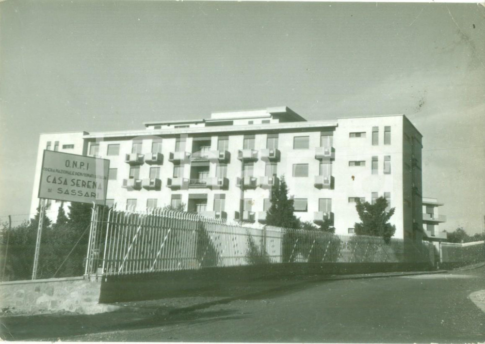 Cartolina originale da collezione 1961 SASSARI Veduta di Casa Serena O.N.P.I. Cartolina postale FG VG 1