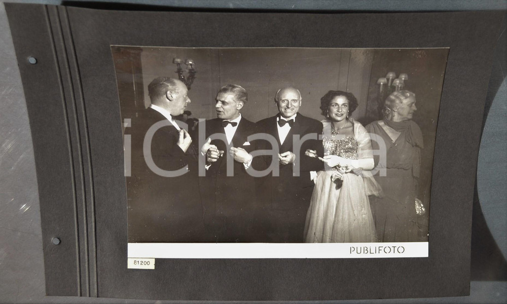 Fotografia d epoca originale 1950 LONDON Tournée SCALA Antonio GHIRINGHELLI e Victor DE SABATA a un cocktail 1