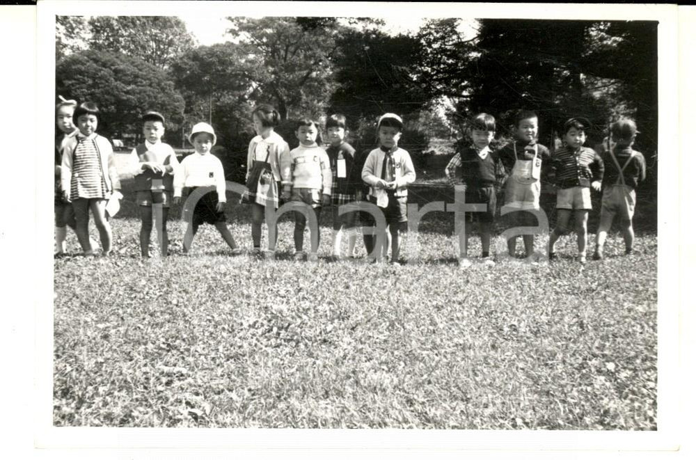 1958 OSAKA (JAPAN) Bambini a passeggio al parco MEIJI *Foto 12x8 cm