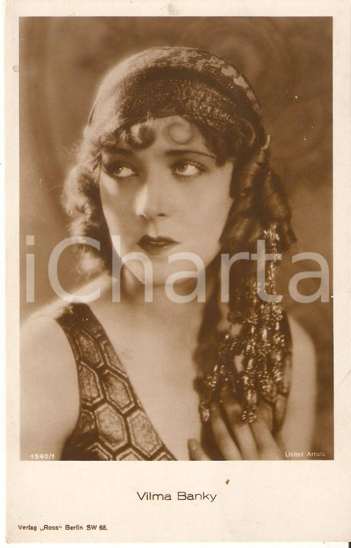 Cartolina originale da collezione 1925 ca CINEMA Attrice Vilma BANKY in costume da zingara Cartolina FP NV 1
