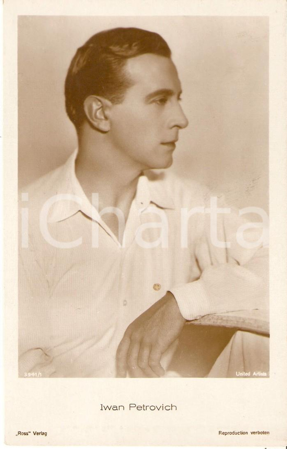 Cartolina originale da collezione 1940 ca CINEMA Attore Ivan PETROVICH Ritratto con camicia bianca Cartolina FP NV 1