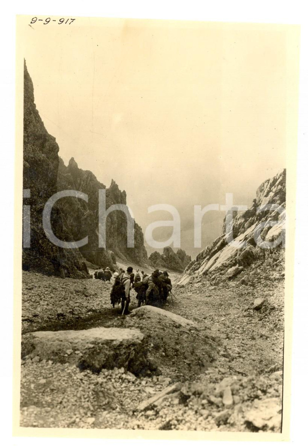 Fotografia d epoca originale 1917 Massiccio della PRESOLANA Gruppo di alpinisti in marcia Foto VINTAGE 10x15 1