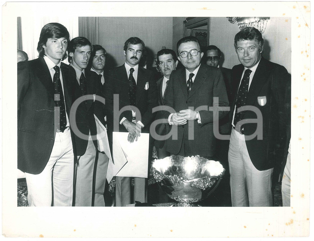 Fotografia d epoca originale 1977 ROMA COPPA DAVIS Giulio ANDREOTTI Adriano PANATTA Paolo PIETRANGELI Foto 1