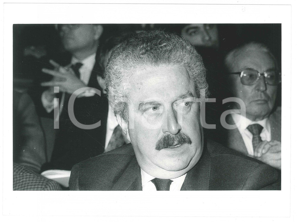 Fotografia d epoca originale 1985 ca MILANO  MONTEDISON Giorgio PORTA Ritratto  Foto 18x24 cm 4 1