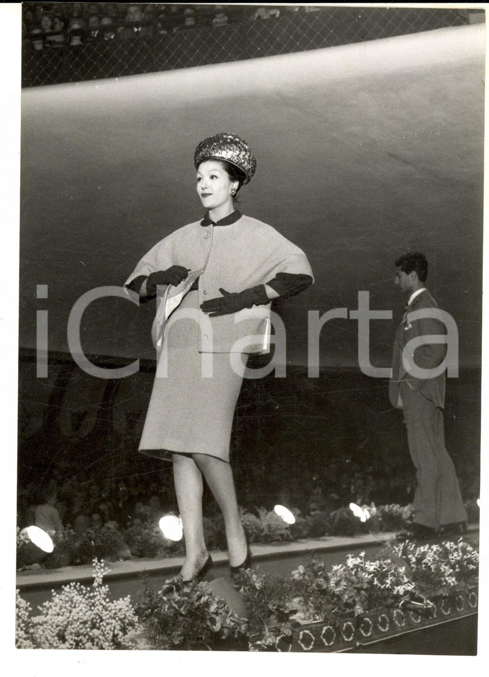 Fotografia d epoca originale 1960 MODA TORINO Sfilate autunnoinverno al Teatro Alfieri Foto 13x18 cm 1