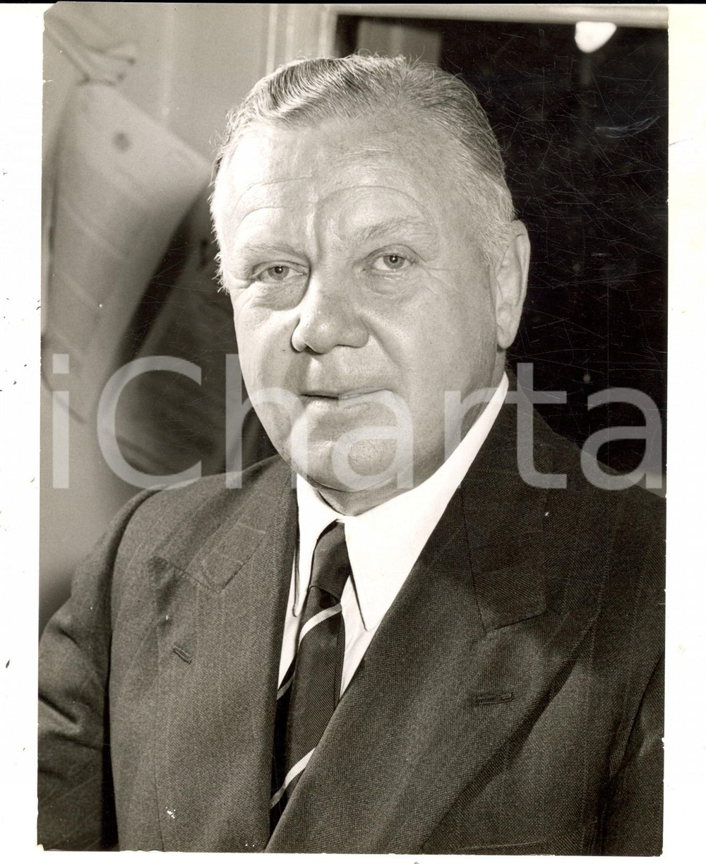 Fotografia d epoca originale 1960 LONDON Richard Bartram TOLLINGTON Britain s Ambassador in Honduras Photo 1