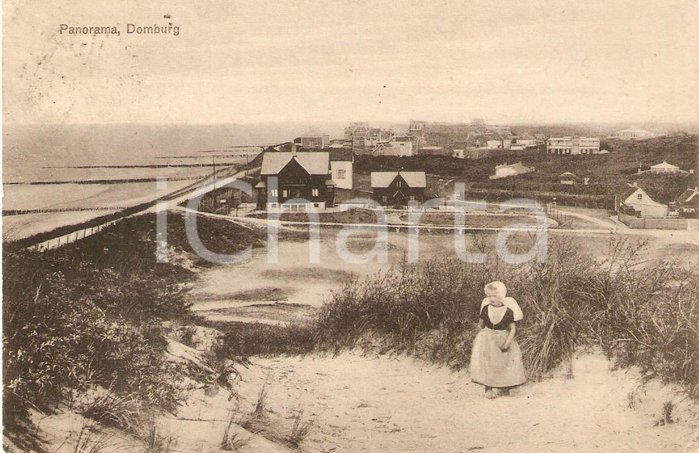Cartolina originale da collezione 1918 DOMBURG NL Bambina in spiaggia  Cartonina FP VG 1