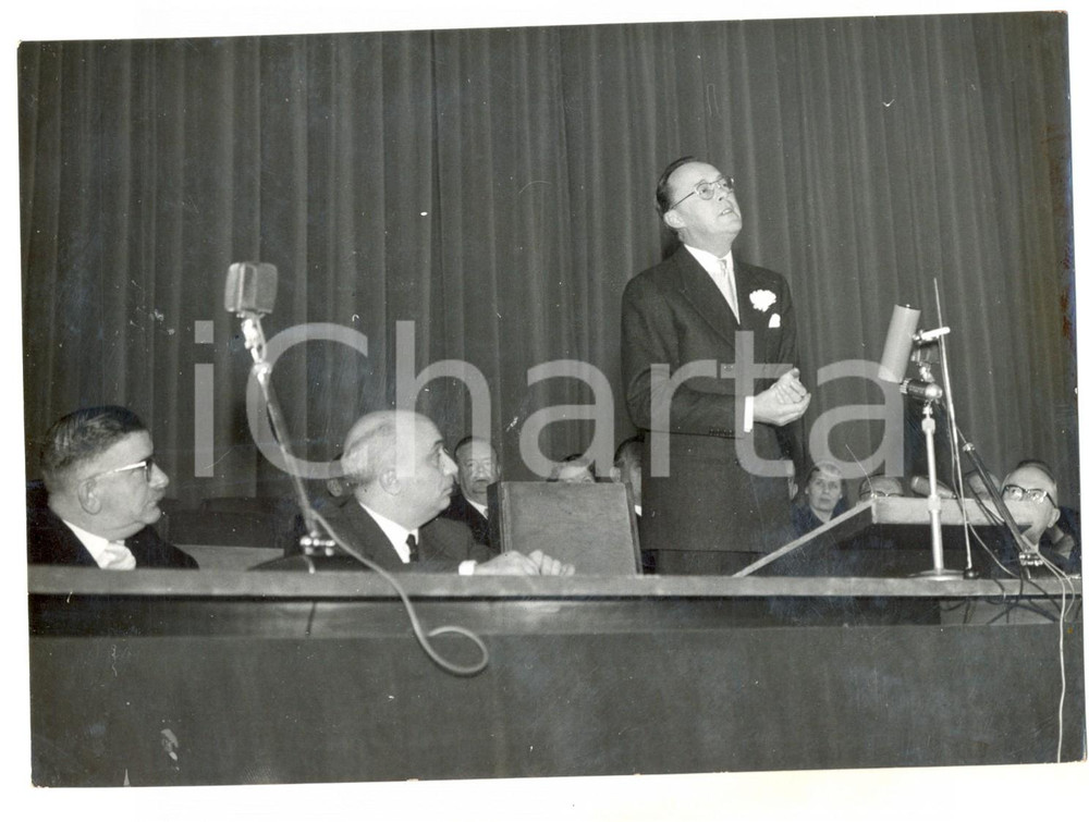 Fotografia d epoca originale 1958 MILANO Consegna del premio ERASMO  Fondation EuropÃ©enne de la Culture 1