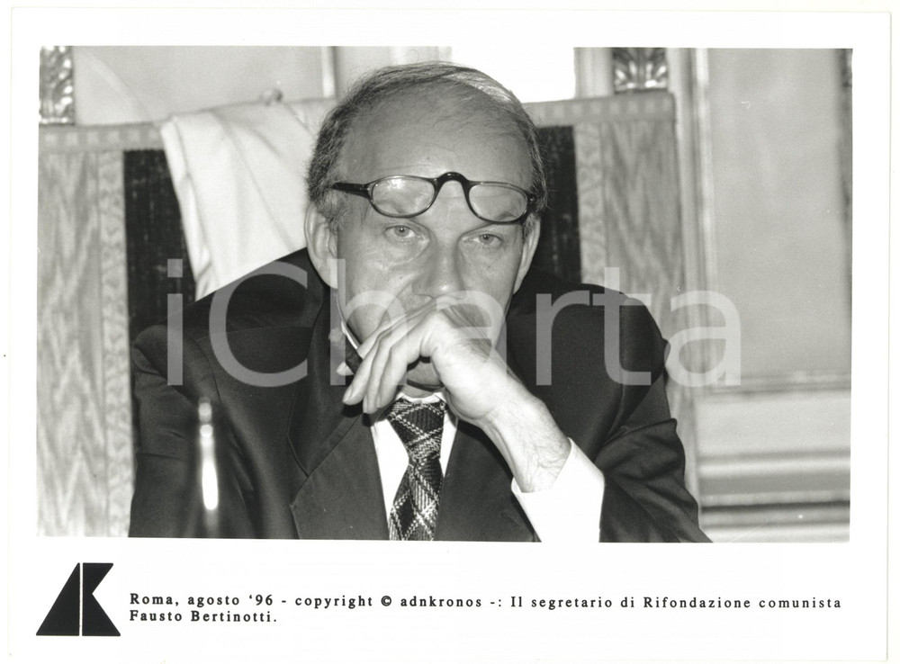 Fotografia d epoca originale 1996 ROMA Fausto BERTINOTTI fuma il sigaro durante una conferenza  Foto 24x17 1