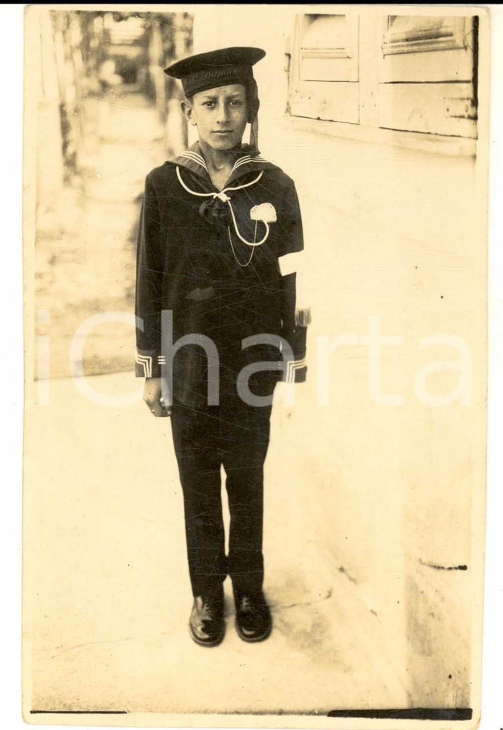 Fotografia d epoca originale 1930 ca ITALIA Marinaretto in divisa nave DANDOLO alla Prima Comunione Foto 1