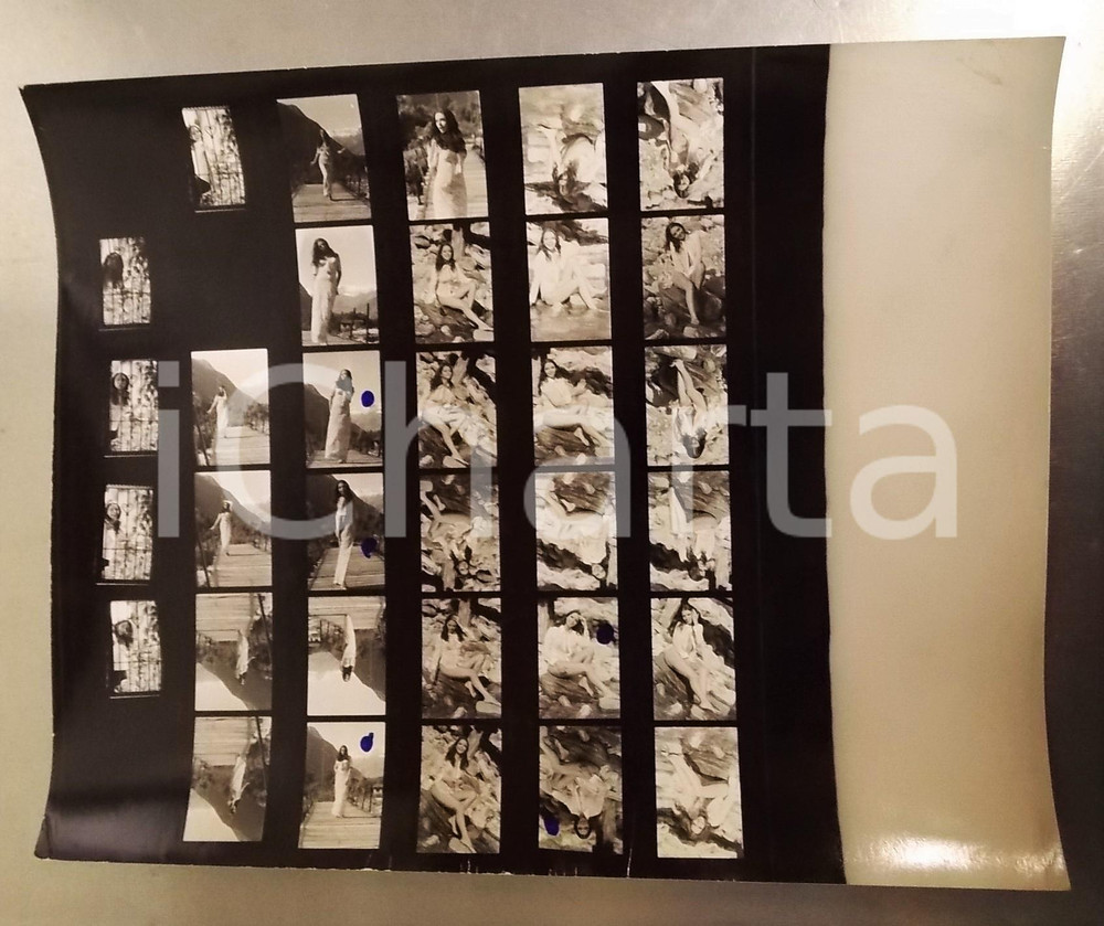 Fotografia d epoca originale 1970 ca EROTICA VINTAGE Tamara BARONI posa in montagna Foto 33 provini 1