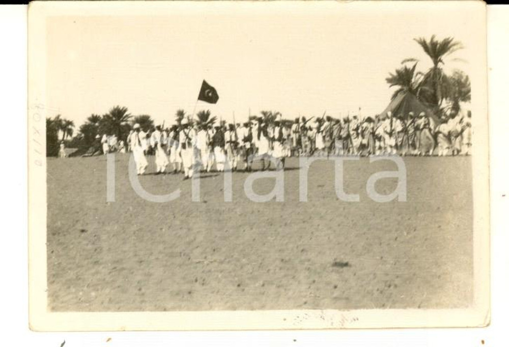 Fotografia d epoca originale 1928 CUFRA LIBIA Arrivo della mehalla vittoriosa  Foto RARA 8x6 cm 1