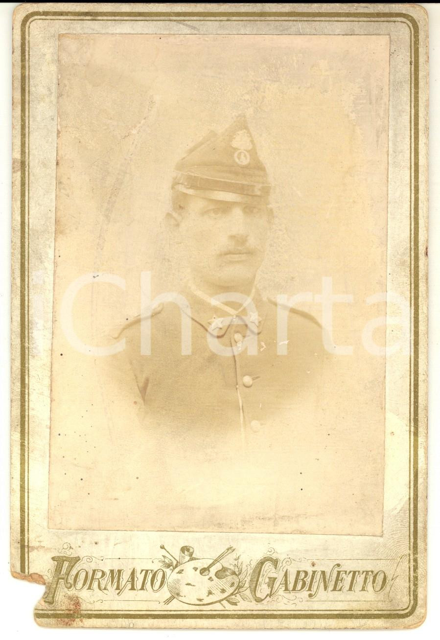Fotografia d epoca originale 1880 ca REGIO ESERCITO Ritratto di ufficiale 4Â° reggimento GRANATIERI ? Foto 1